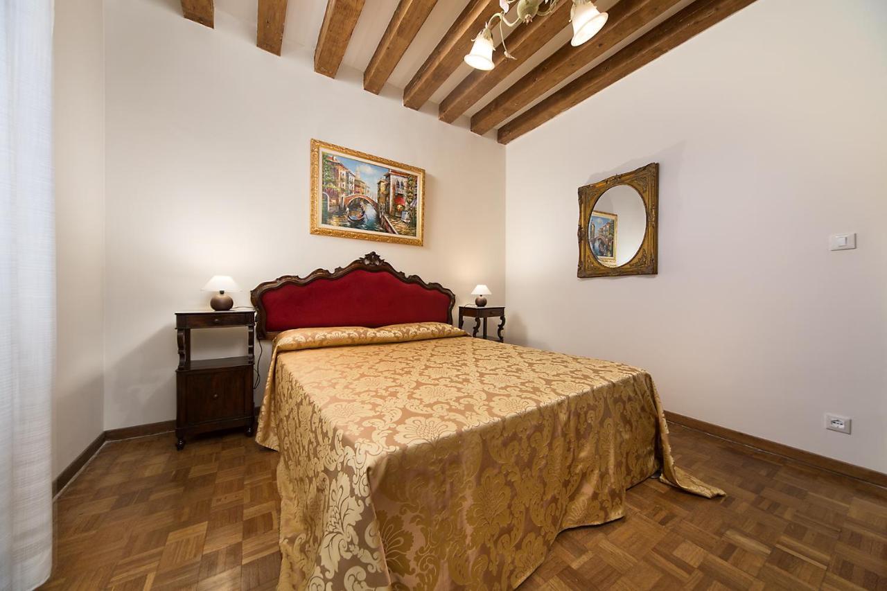 At 2 Minutes From San Marco Square Apartment Venice Luaran gambar